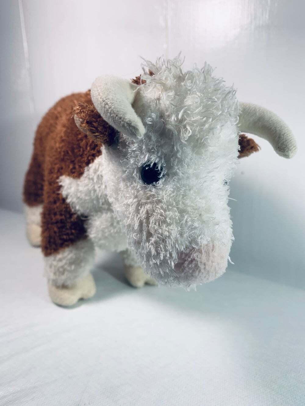 Douglas Tumbleweed Plush Bull Cow Brown And White 10 Inch Stuffed Animal